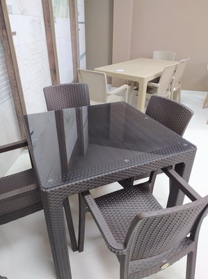 MASA RATTAN 90*90 CU STICLA